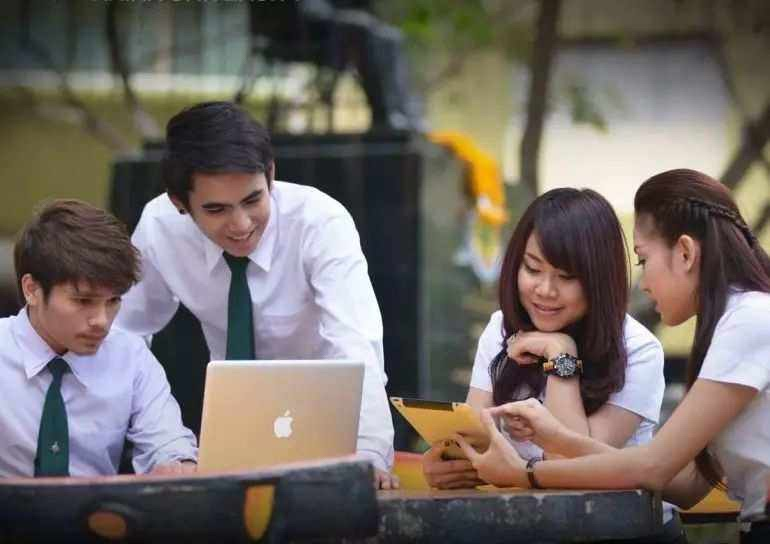 泰国正大管理学院 第 3 张