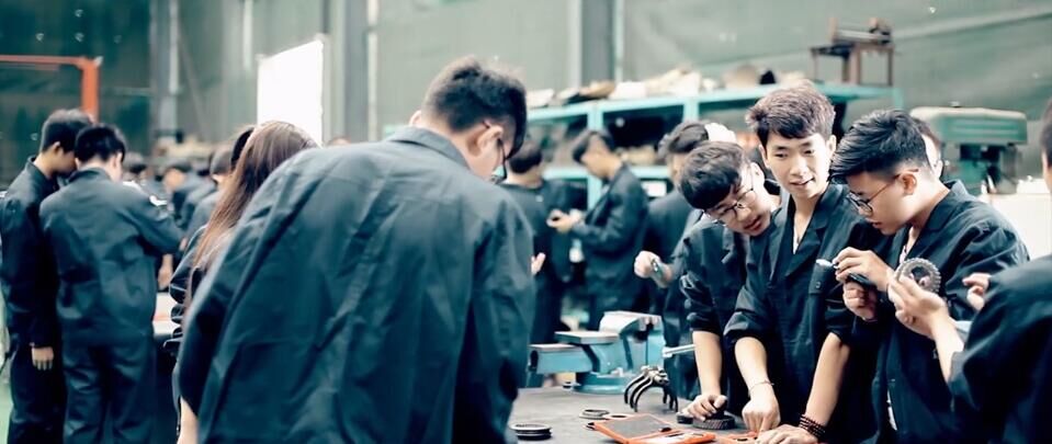 工学类实训室 第 2 张