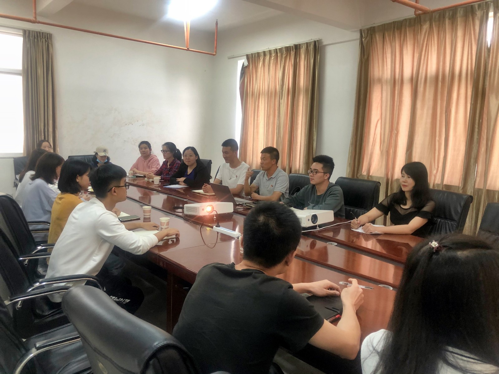 微信图片_20201023232336.jpg 微信图片_20201023232336.jpg