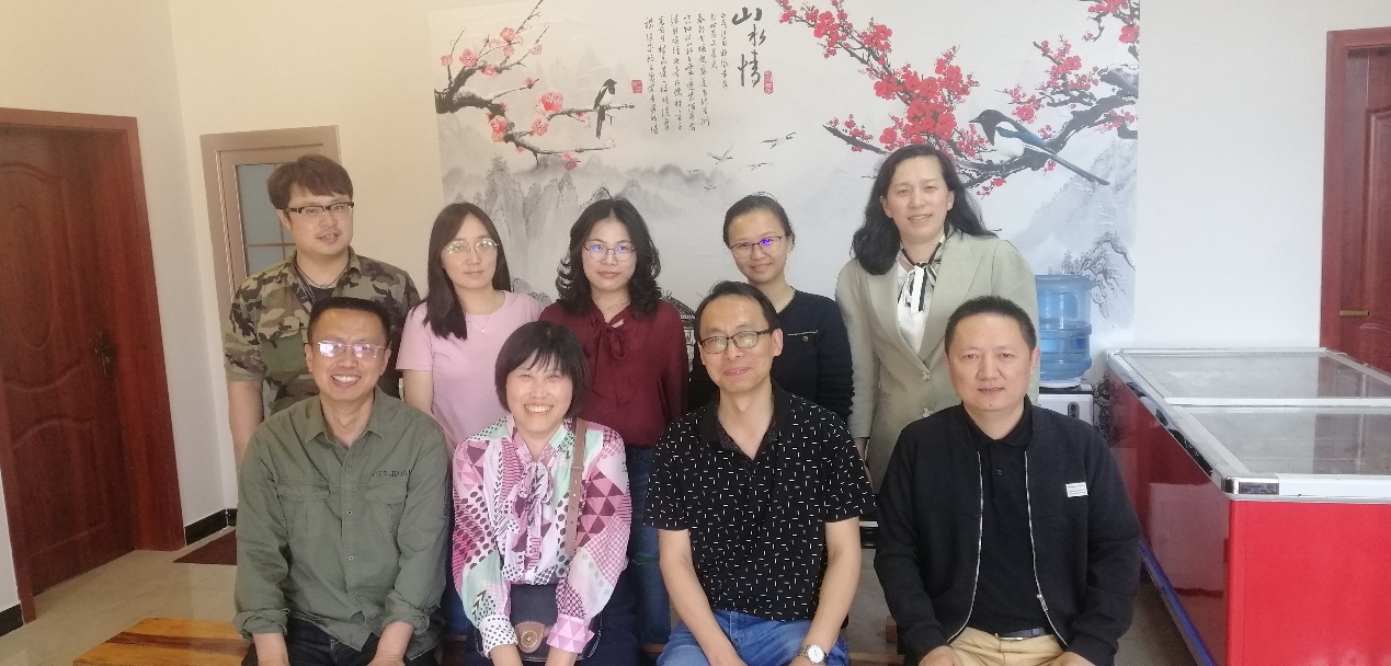 【研讨会】多方会商献计献策 团结推进专业发展  ——商学院市场营销教研室召开专业发展研讨会 第 1 张