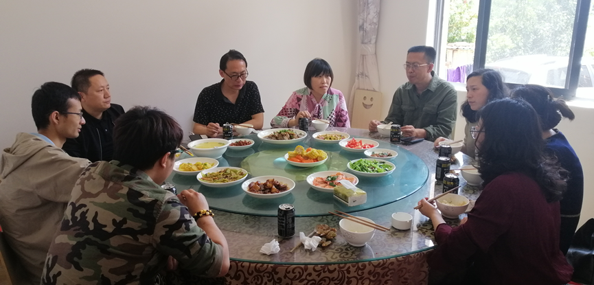 【研讨会】多方会商献计献策 团结推进专业发展  ——商学院市场营销教研室召开专业发展研讨会 第 2 张