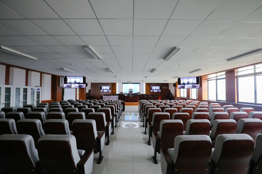 商学院法学教研室赴昆明城市学院法学院走访交流 第 3 张 商学院法学教研室赴昆明城市学院法学院走访交流 第 3 张