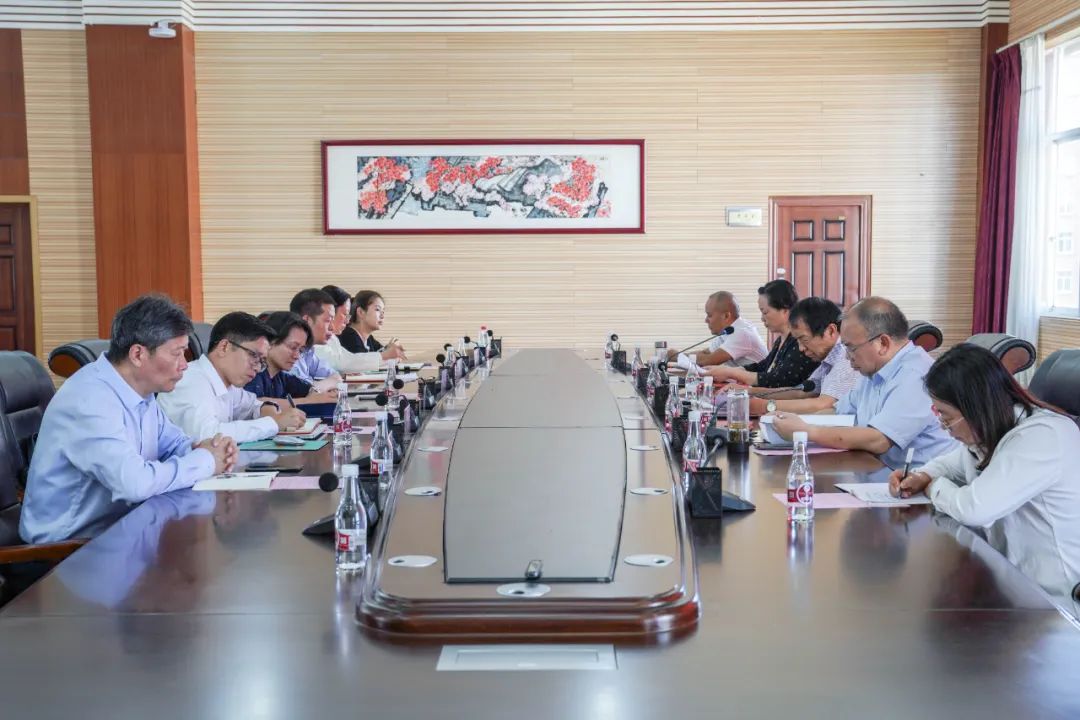 【主题教育】云经管召开学习贯彻习近平新时代中国特色社会主义思想主题教育总结会 第 5 张