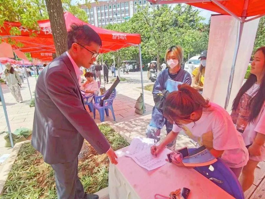 image.jpeg image.jpeg