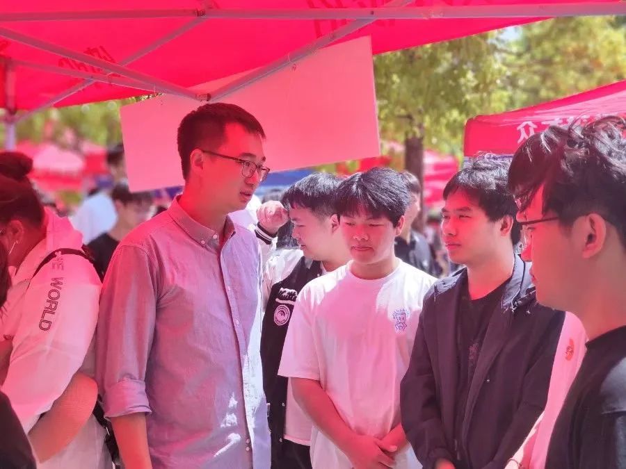 image.jpeg image.jpeg