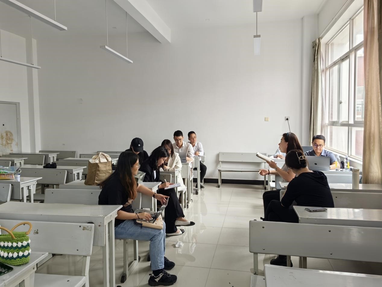 图片2.jpg 图片2.jpg