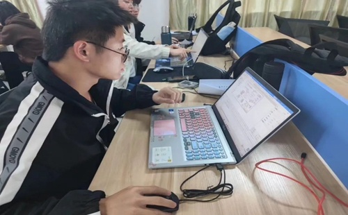 【学生风采】再次突破历史！24项省奖，11人挺进国赛，信智学子在蓝桥杯（电子组）中再创佳绩！ 第 7 张