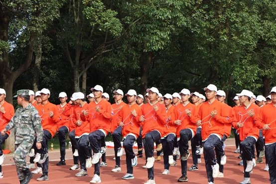 图片2.jpg 图片2.jpg