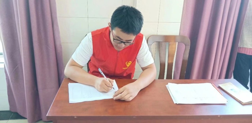 【榜样的力量】云南经济管理学院2023年度省政府奖学金获得者个人事迹分享（第二十一期） 第 5 张