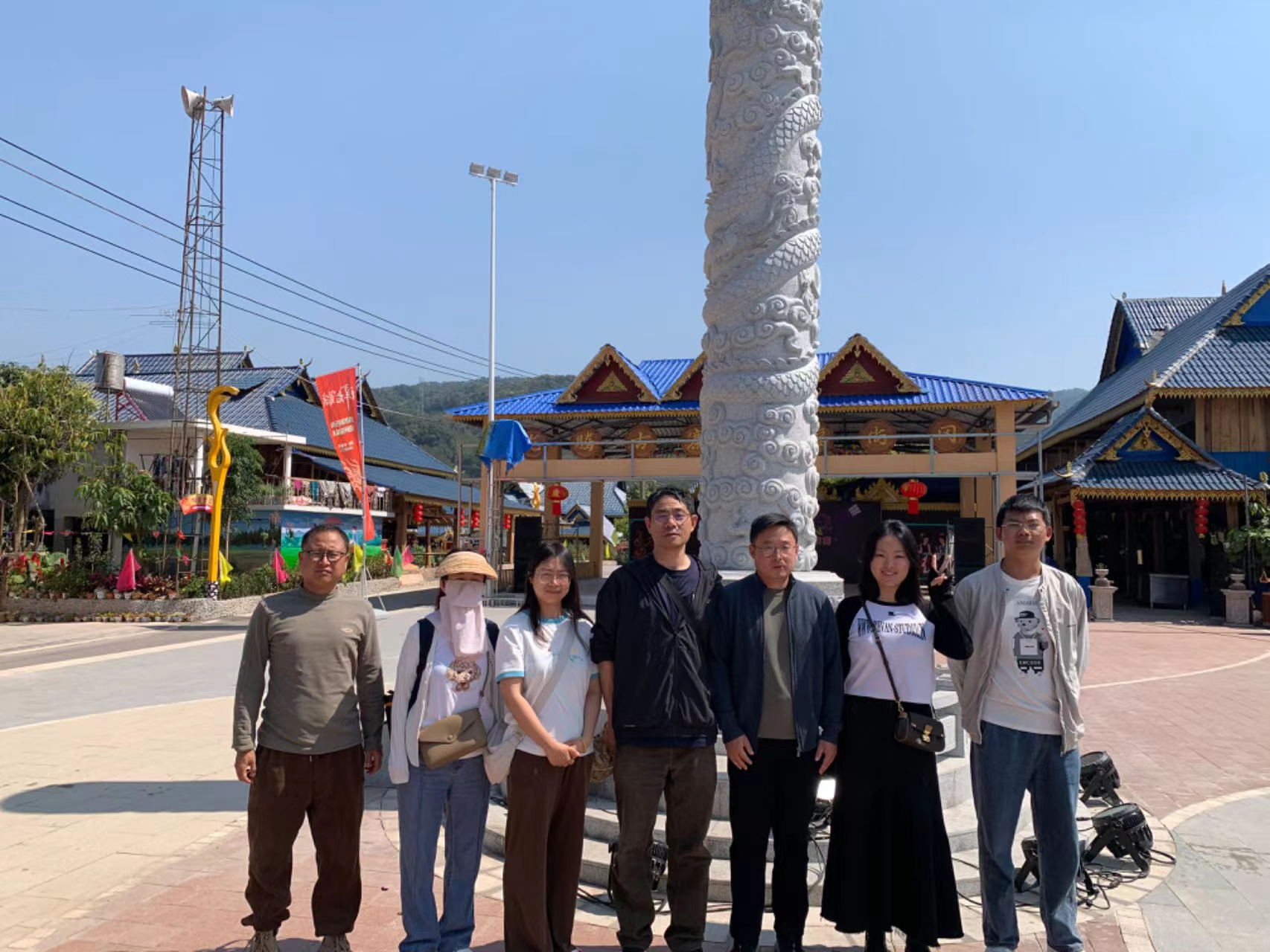 我校共同体理论与西南边疆治理研究中心开展边境地区及重点口岸专题调研 第 11 张