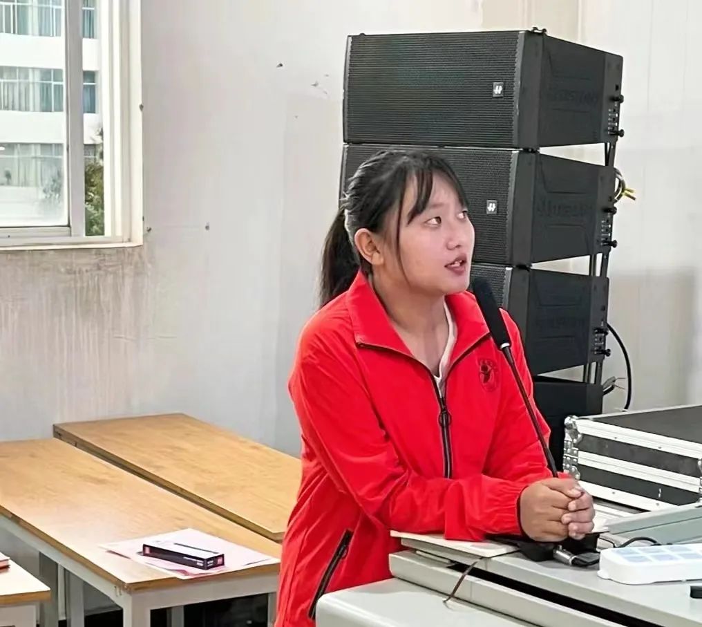云南经济管理学院医学院召开2023年秋季学期第一次联席会议 第 4 张 云南经济管理学院医学院召开2023年秋季学期第一次联席会议 第 4 张