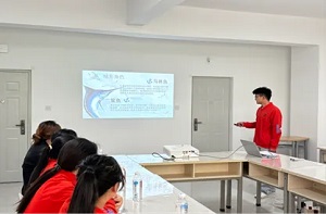 知书社区举办“书香润初心·阅读砺使命”读书分享会 第 1 张 知书社区举办“书香润初心·阅读砺使命”读书分享会 第 1 张