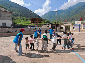 暑期社会实践 | 推普助力乡村振兴实践团——“童声绘语林,欢乐促推普”趣味绘本盘活动 第 4 张 暑期社会实践 | 推普助力乡村振兴实践团——“童声绘语林,欢乐促推普”趣味绘本盘活动 第 4 张