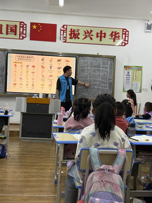 暑期社会实践 | 推普助力乡村振兴实践团——“童语同音·快乐学习”双语教学活动 第 2 张