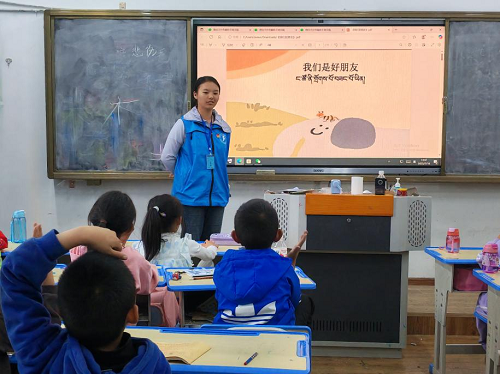暑期社会实践 | 推普助力乡村振兴实践团——“童语同音·快乐学习”双语教学活动 第 4 张