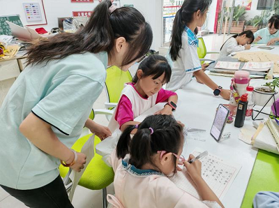 暑期社会实践∣小教繁星队 “课程+红育+公益”，多元互动育童心 ——高职学院小学教育系党支部暑期社会实践活动持续开展 第 7 张