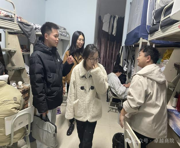 强化消防安全意识 共筑校园安全防线—商学院举行全国消防日主题活动   全国消防日 第 3 张