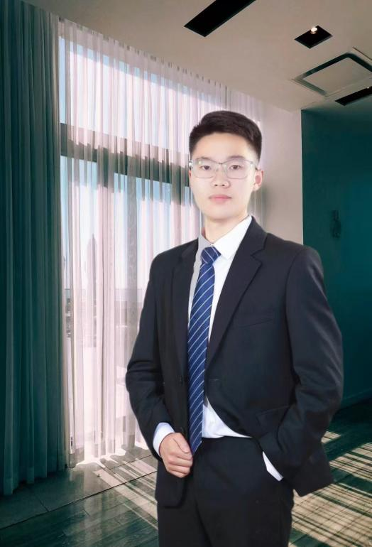 从校园到职场：一位贸易经济专业优秀毕业生的成长之路 第 1 张