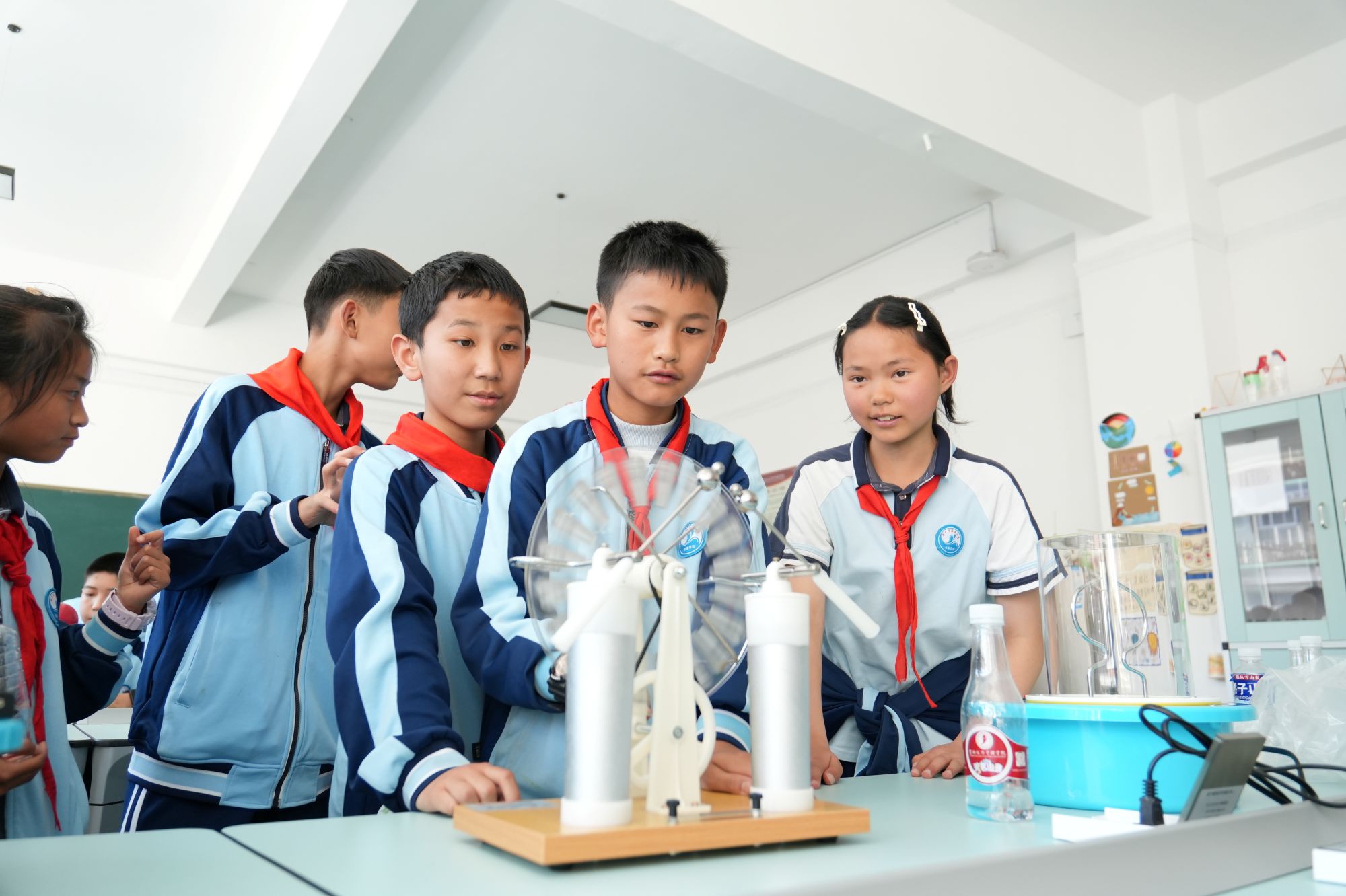 XXX07329.jpg 思政课一体化主题活动在云南经济管理学院开展 第 6 张