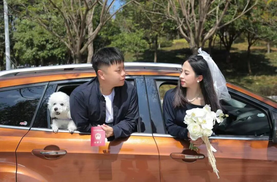杨千沛妈妈：校园到婚纱，儿子儿媳都考上编了‼️ 第 16 张